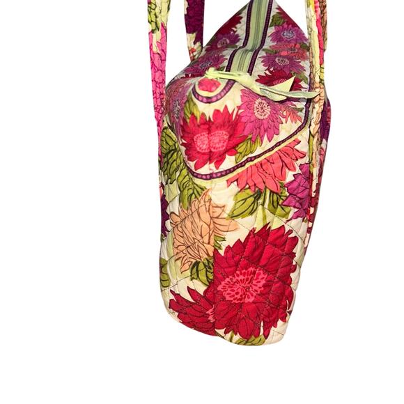 Vera Bradley "Hello Dahlia" Handbag Pink Flowers Quilted Shoulder Bag Tote Purse - Picture 4 of 11